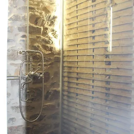 Çiftlik konaklama Johni House