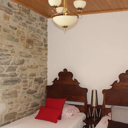 Johni House Çiftlik konaklama *